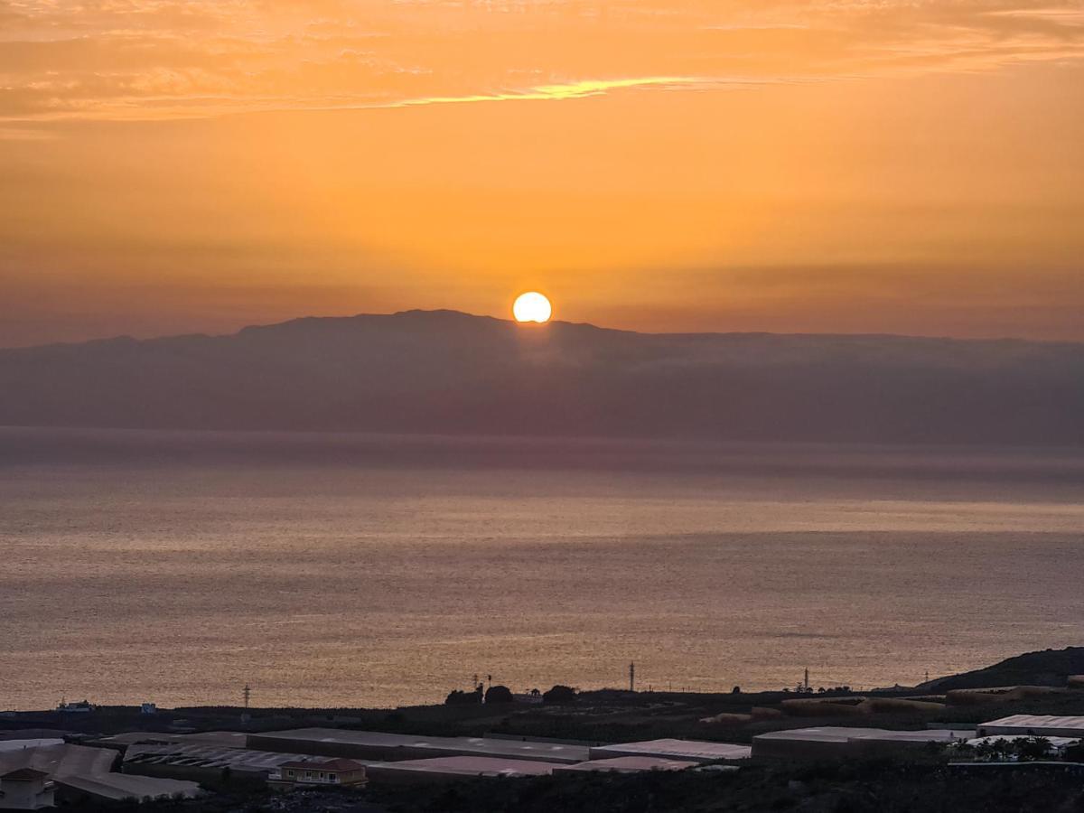 Oceanview Boutique House, 125 Sqm, Parking, Sunset Rooftop Costa Adeje  Ngoại thất bức ảnh